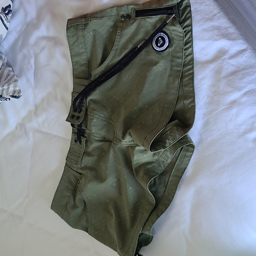 Roxy Camo Green Surf Board Shorts Size 5, Medium